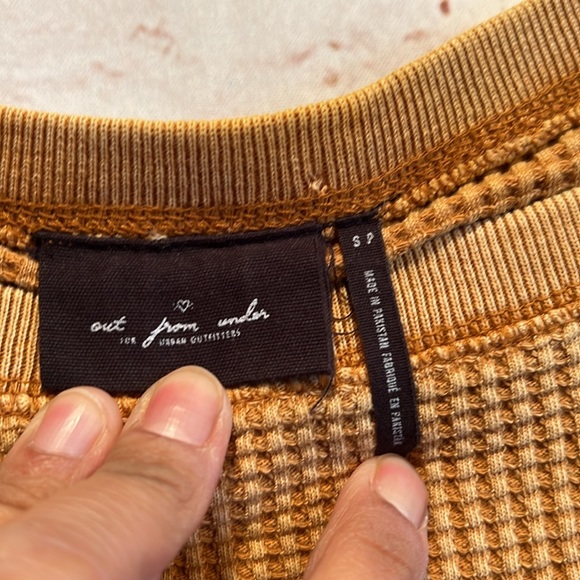 Out From Under Urban Outfitters Sweater Womens Small Brown Cropped Drop Sleeve - Picture 4 of 9